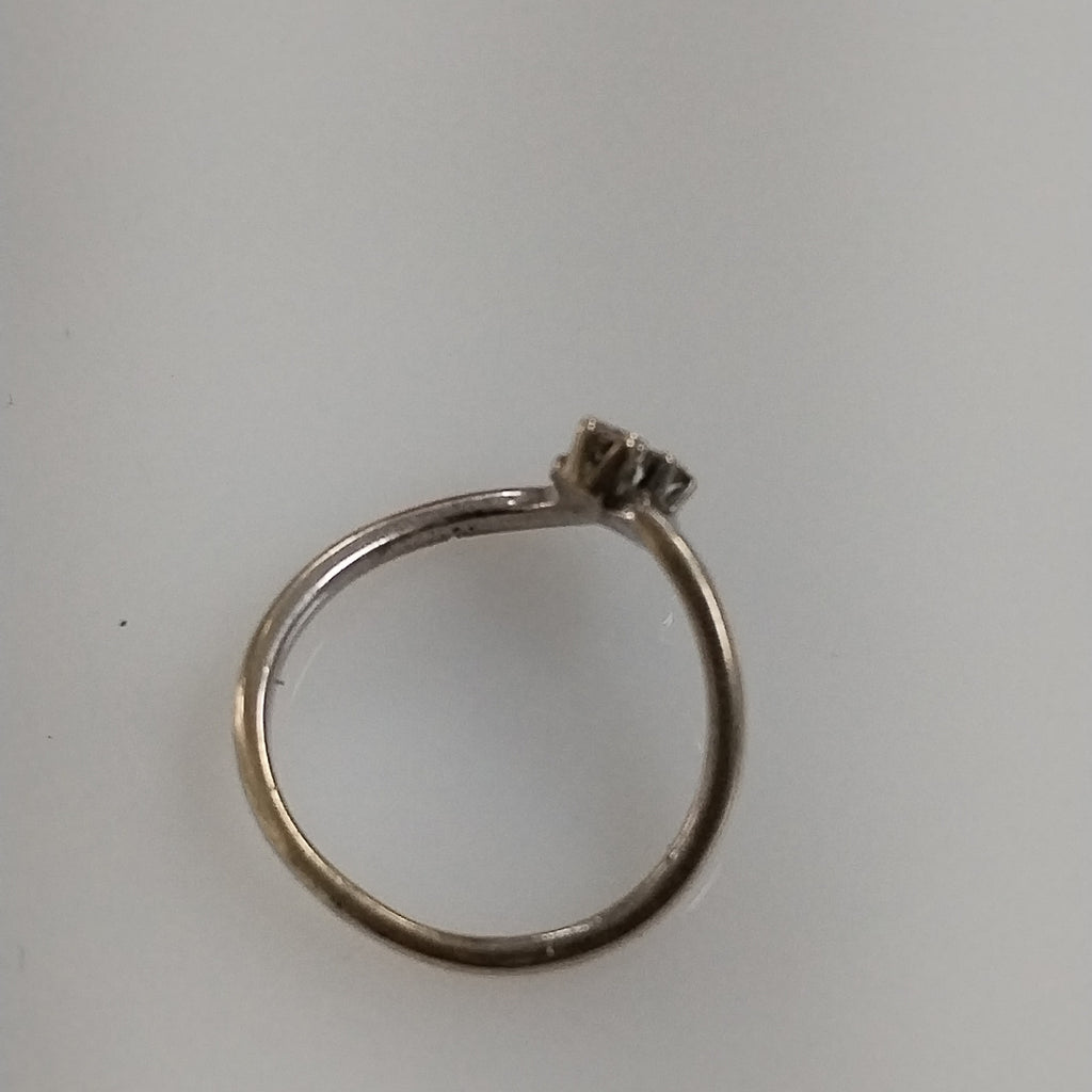 ANILLITO ORO, ORO BLANCO 10 K 1.6 GRMS (SEMINUEVO)