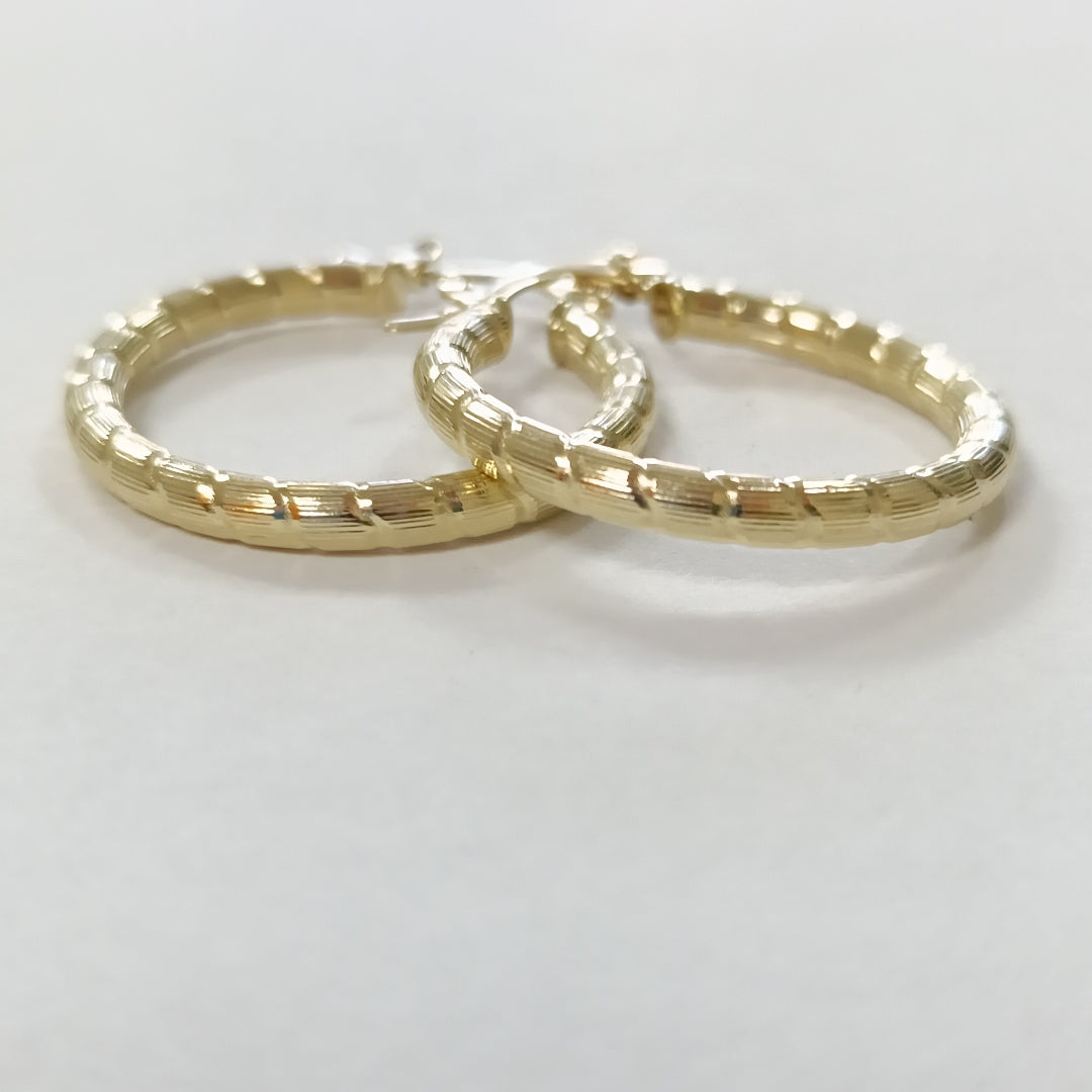 ARETES ARRACADAS LABRADAS 14K 3.3 GR (NUEVO)