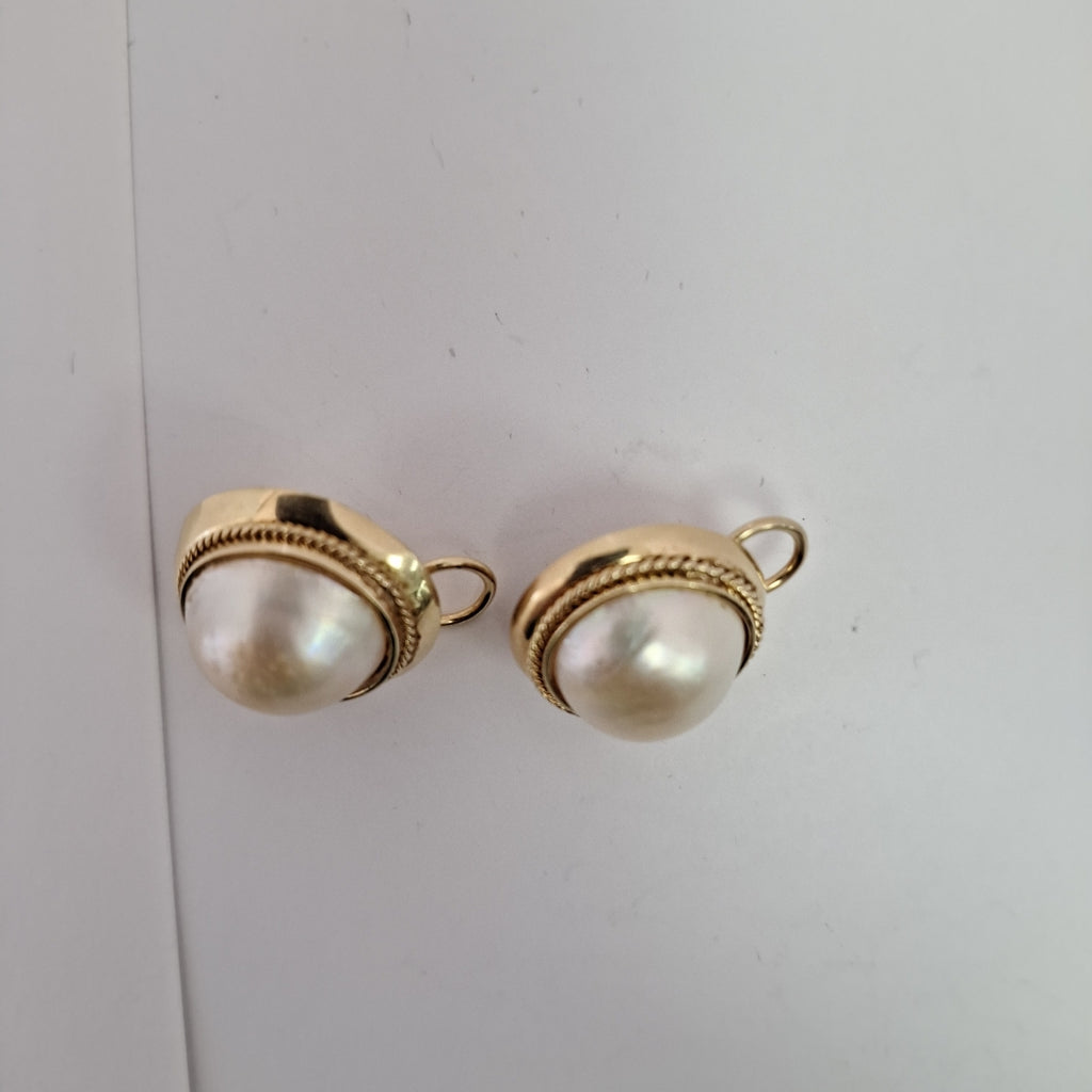 ARETES PAR ORO 14 K 6.8 GRMS (SEMINUEVO)