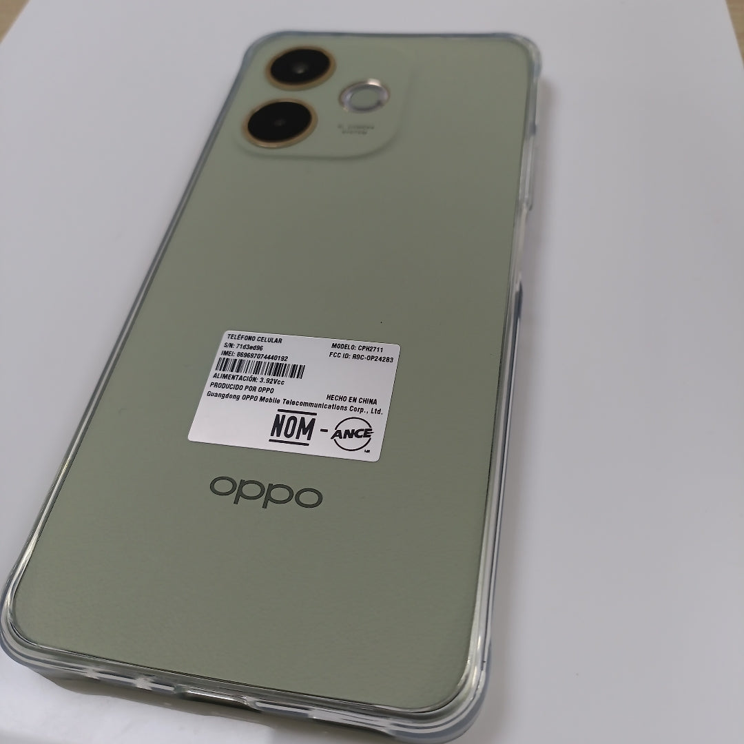 CELULAR OPPO A5 PRO CPH2711 (2025) 256 GB 8 GB RAM (SEMINUEVO)
