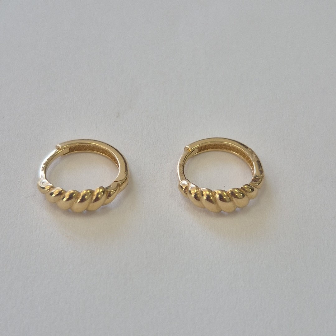 HUGGIES ORO 14K 1.2 (NUEVO)