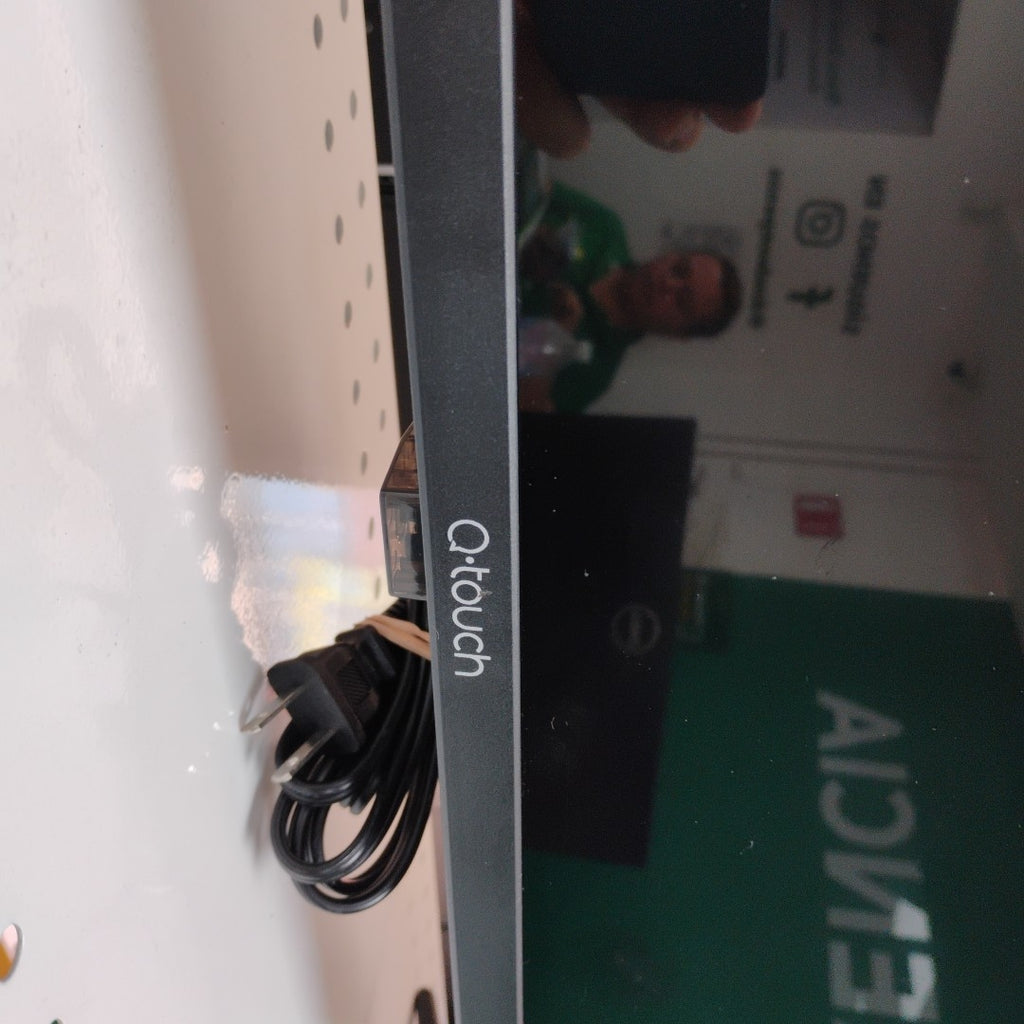 PANTALLA QTOUCH QN4023 40" LED FULL HD (SEMINUEVO)