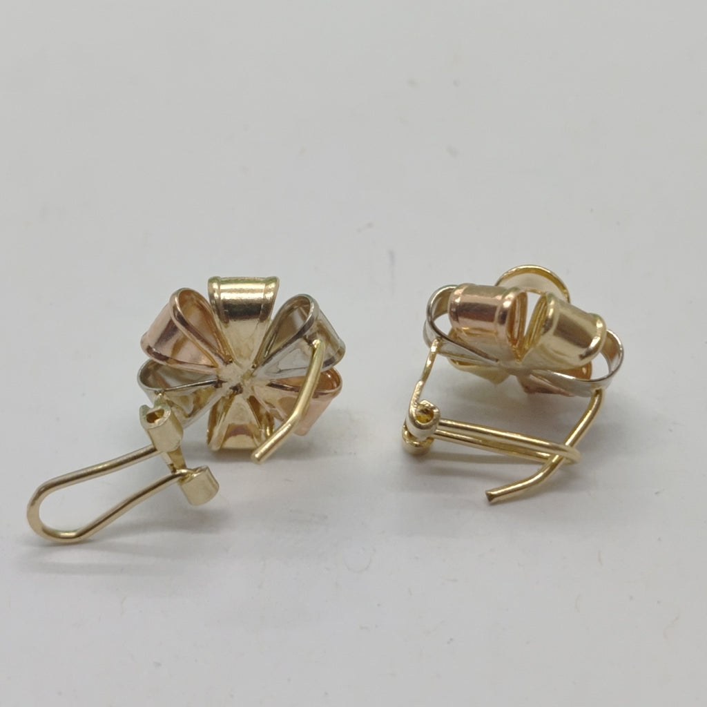 ARETES PAR ORO COMBINADO 14 K 3.5 GRMS (SEMINUEVO)