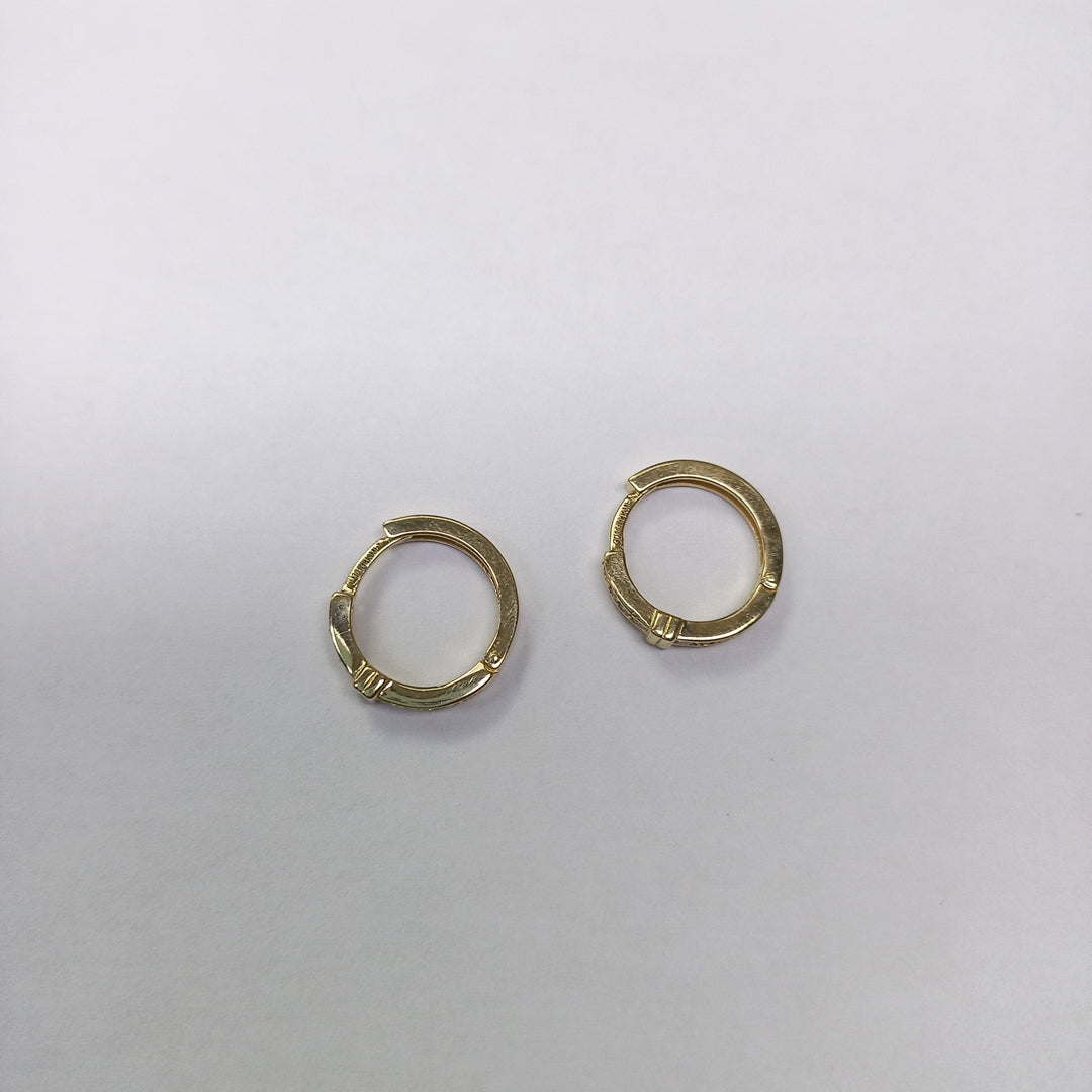 ARETES HUGGIES C CIRCONIA 14K 1.9 GR (NUEVO)