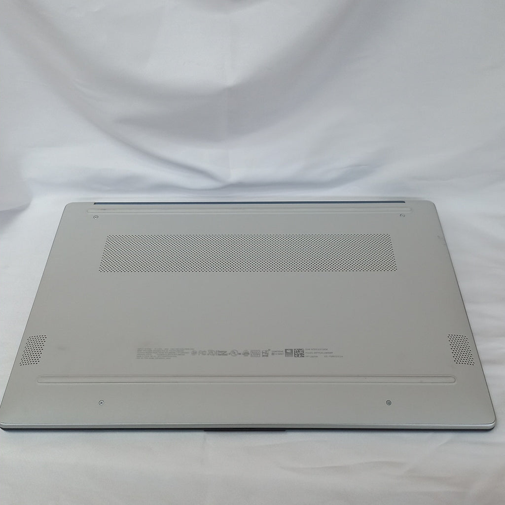 LAPTOP HP 15-FD0211LA (2025) 512 GB SSD 8 GB RAM (SEMINUEVO)