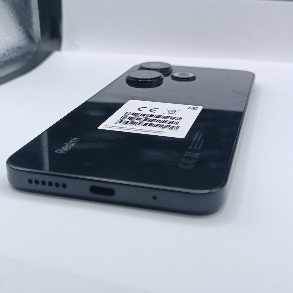 CELULAR XIAOMI REDMI 13 24049RN28L (2024) 256 GB 8 GB RAM (SEMINUEVO)