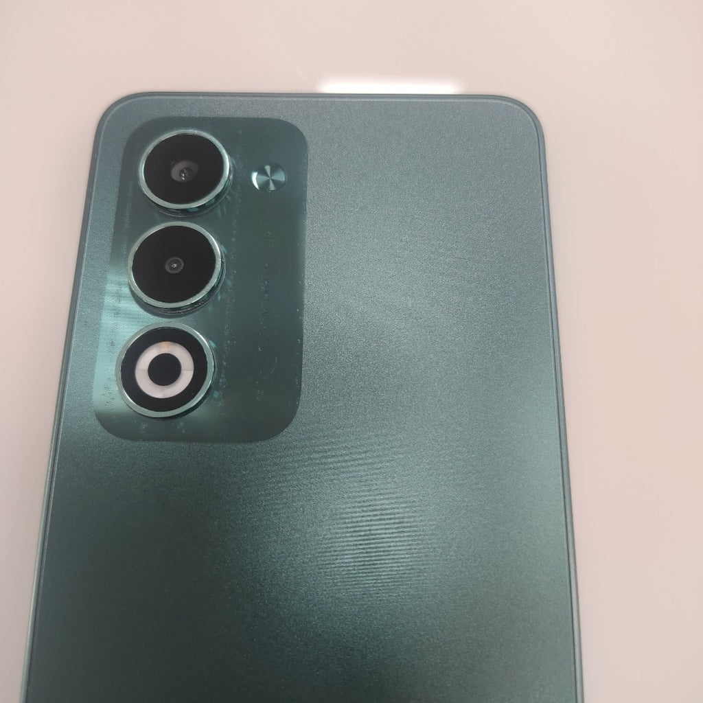 CELULAR OPPO A5 CPH2727 (2025) 256 GB 4 GB RAM (SEMINUEVO)