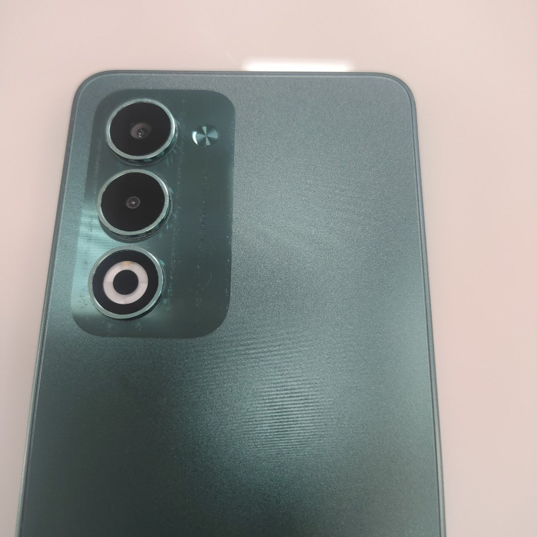 CELULAR OPPO A5 CPH2727 (2025) 256 GB 4 GB RAM (SEMINUEVO)