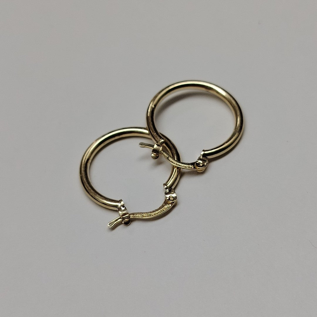 ARETES TEJIDO ARRACADAS LISAS 14K 1.2 GR (NUEVO)