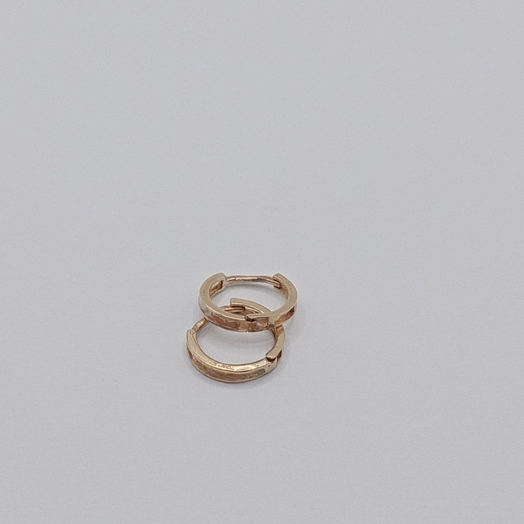 ARRACADAS PAR ORO 10 K 0,80 GRMS (SEMINUEVO)