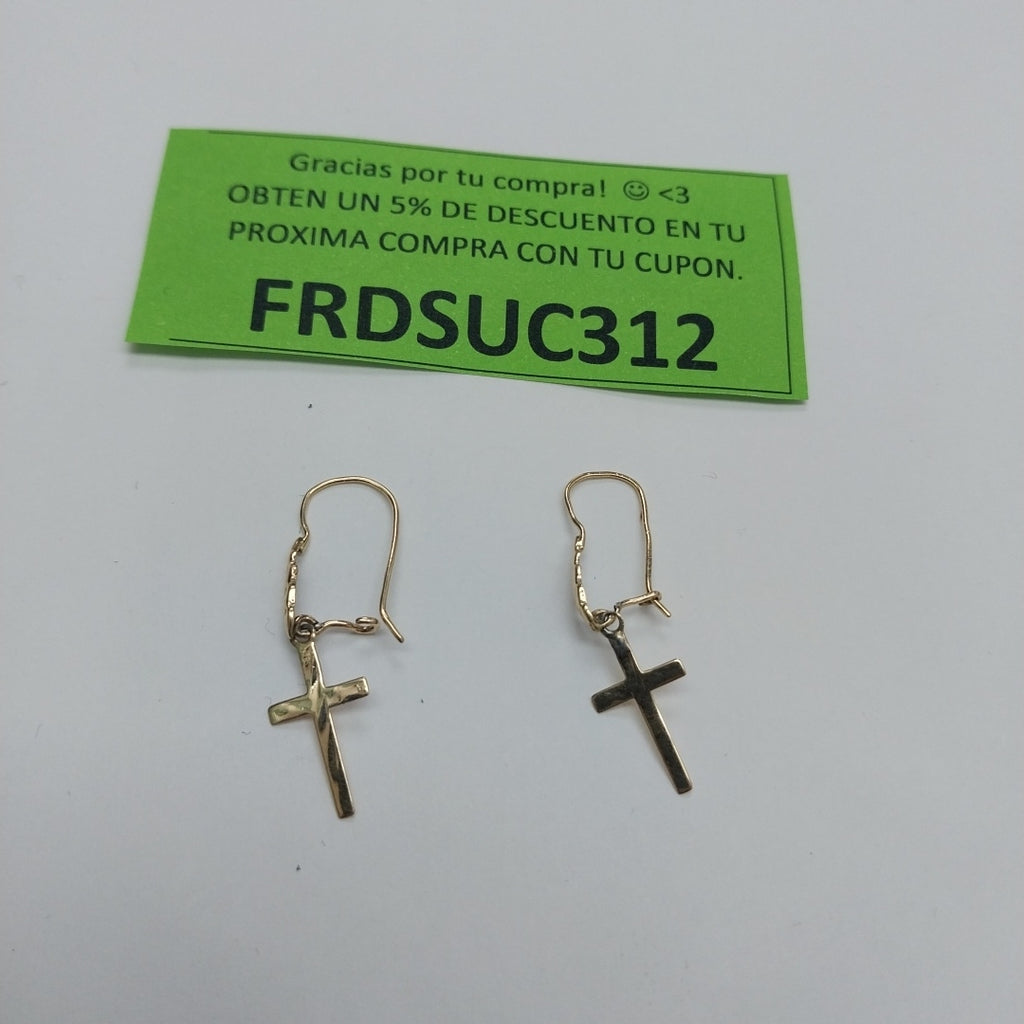 ARETES PAR ORO 10 K 0.8 GRMS (SEMINUEVO)