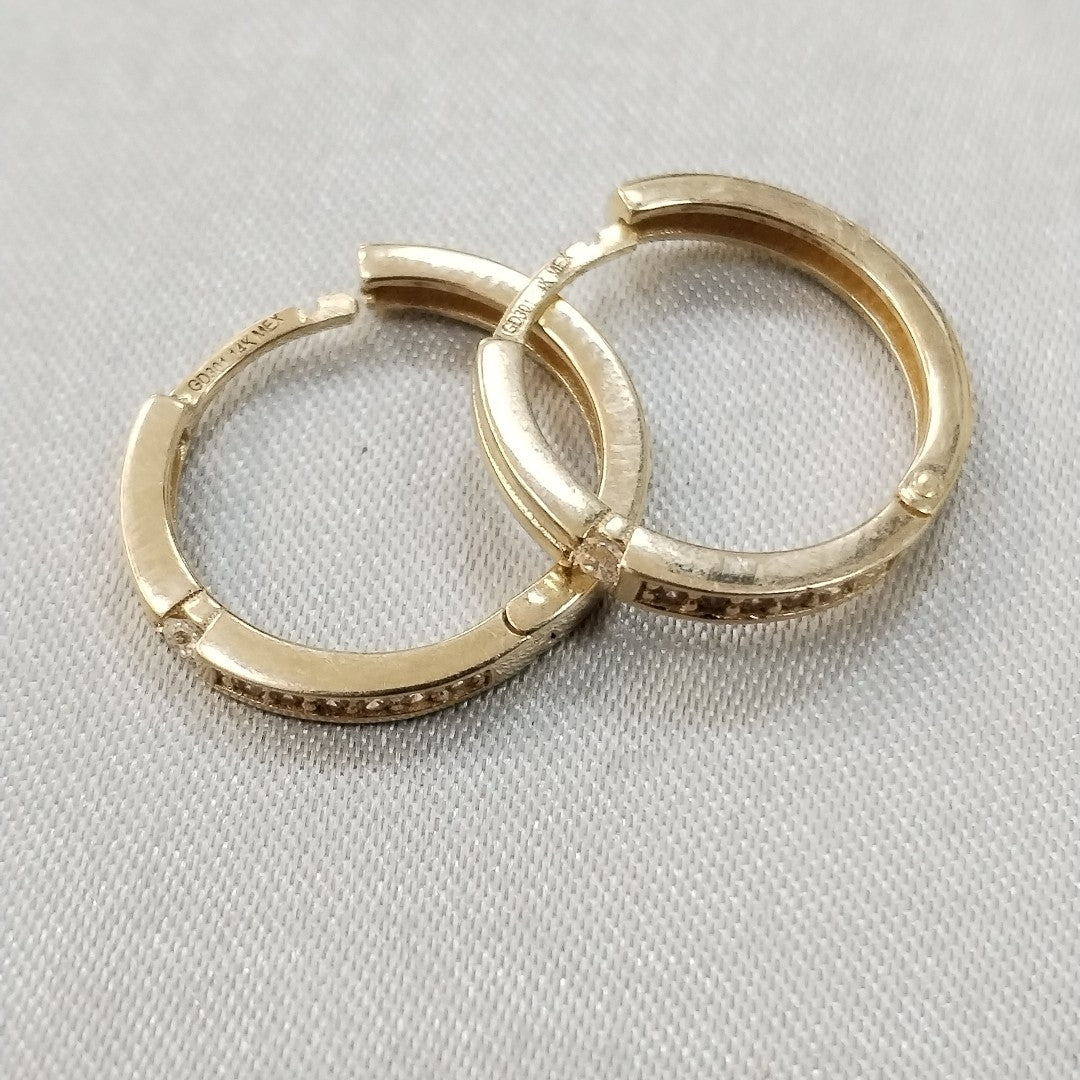 ARETES ARRACADAS LISAS 14K 2.3 GR (NUEVO)