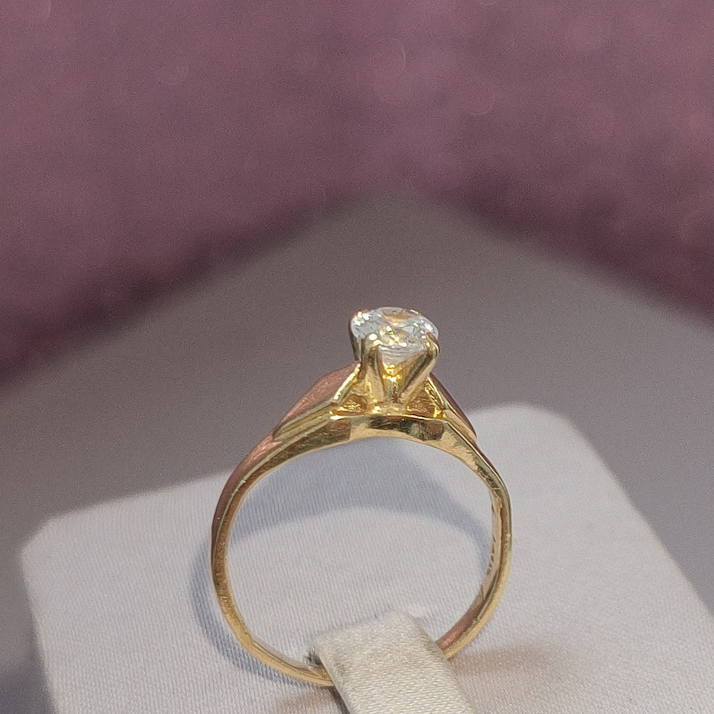 SOLITARIO ORO 14 K 2 GRMS (SEMINUEVO)
