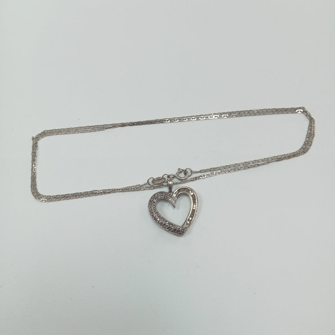 CADENA, DIJE PLATA 4.1 GRMS (SEMINUEVO)