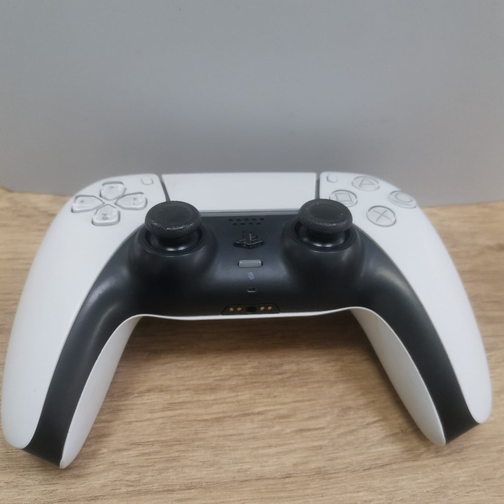 CONSOLA DE VIDEOJUEGO SONY PS5 825 SSD (SEMINUEVO)