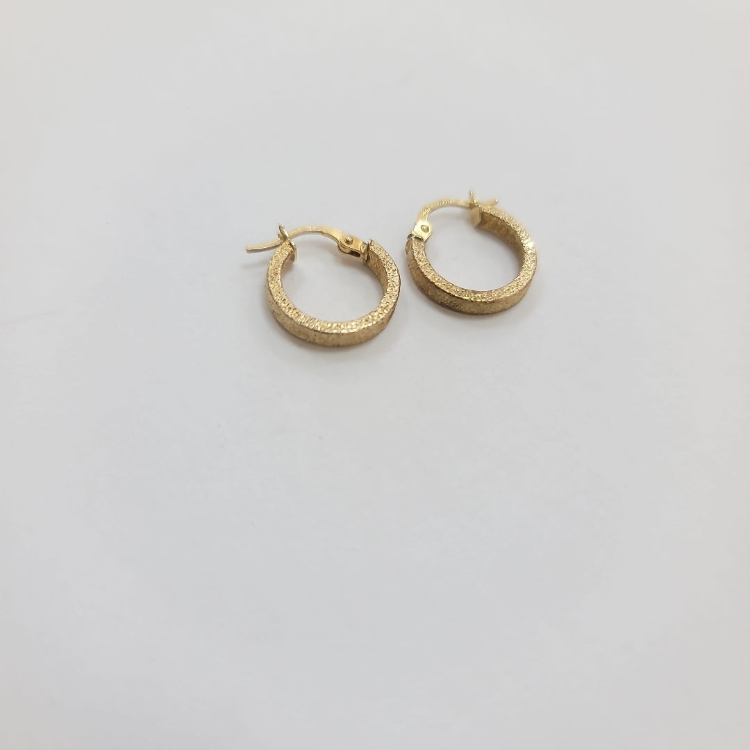 ARRACADAS PAR ORO 10 K 0.8 GRMS (SEMINUEVO)