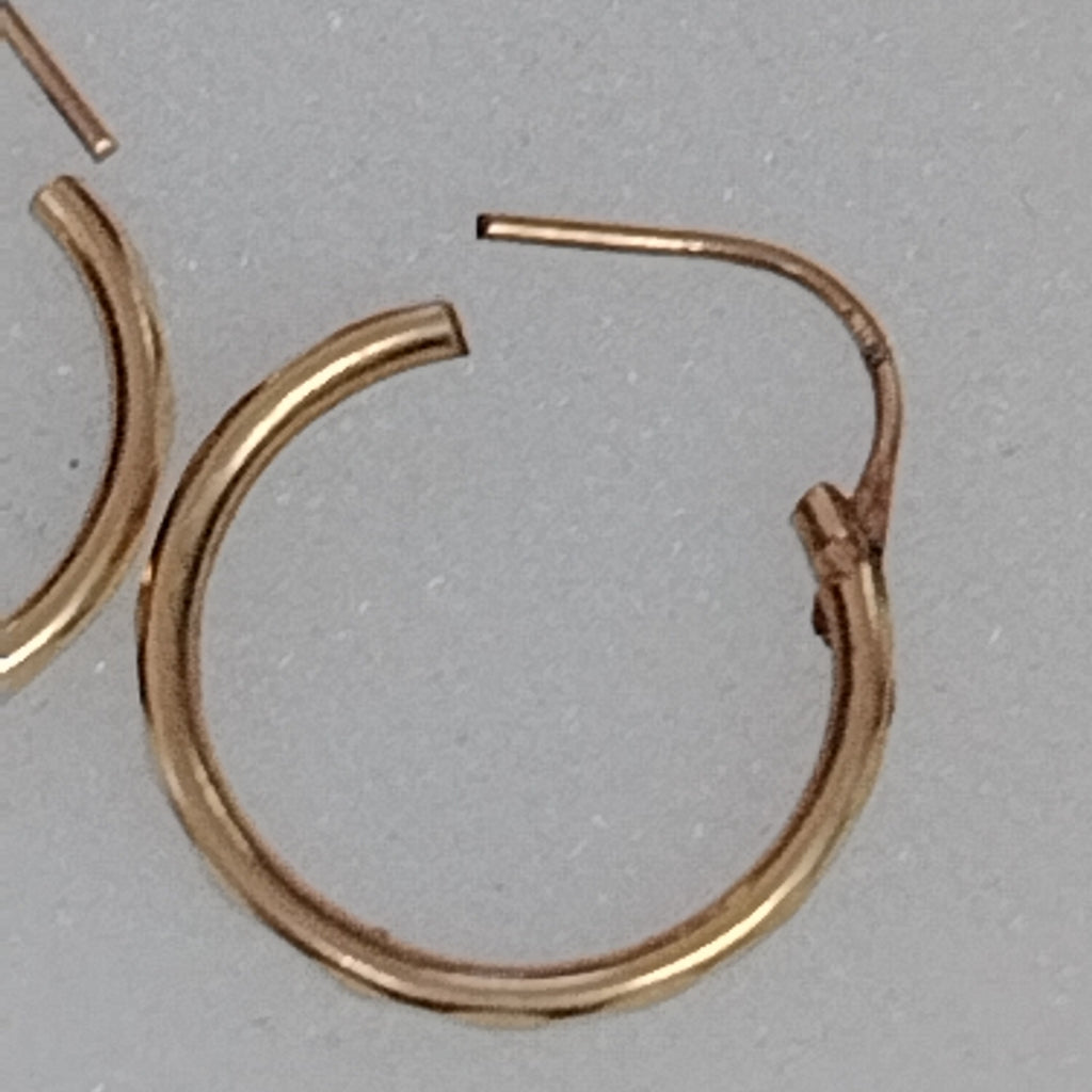 ARRACADAS PAR ORO 10 K 0.9 GRMS (SEMINUEVO)