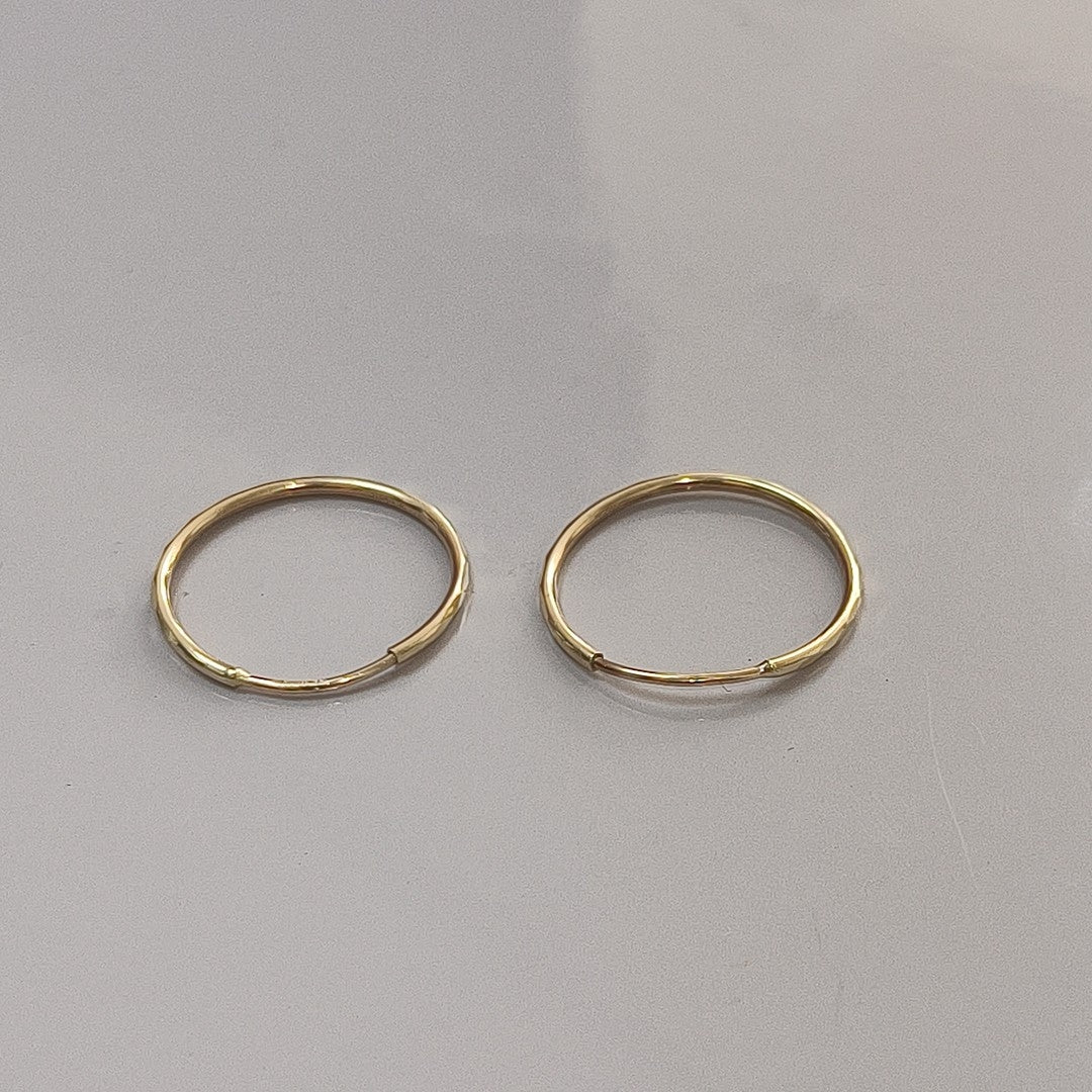 ARRACADAS PAR ORO 10 K 1 GRMS (SEMINUEVO)
