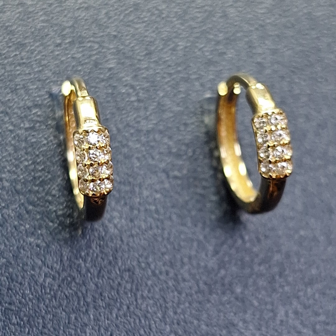HUGGIES ORO 14K 1.3 (NUEVO)