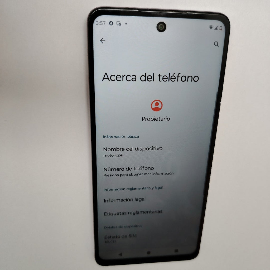 CELULAR MOTOROLA MOTO G24 XT2423-1 (2024) 256 GB 4 GB RAM (SEMINUEVO)