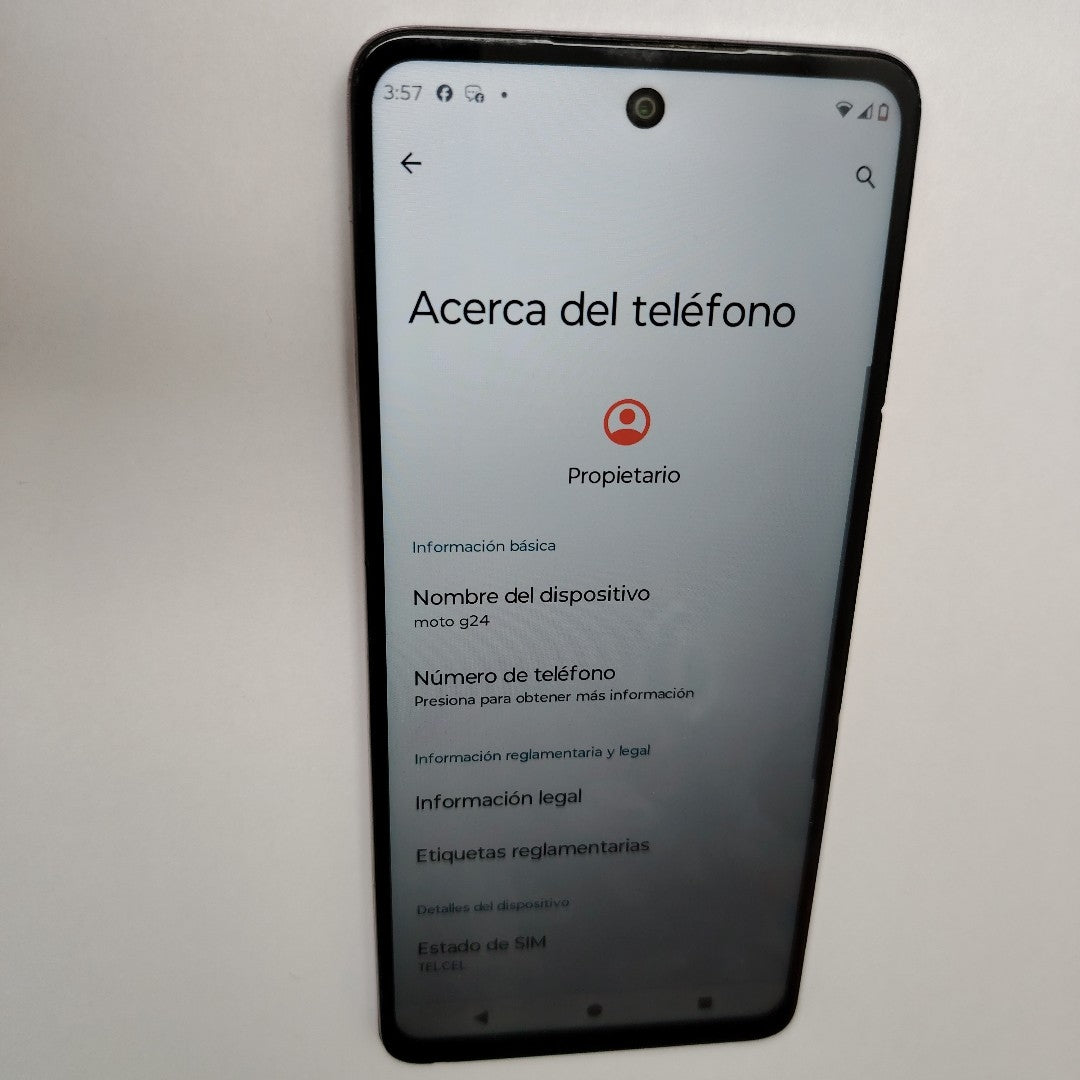 CELULAR MOTOROLA MOTO G24 XT2423-1 (2024) 256 GB 4 GB RAM (SEMINUEVO)