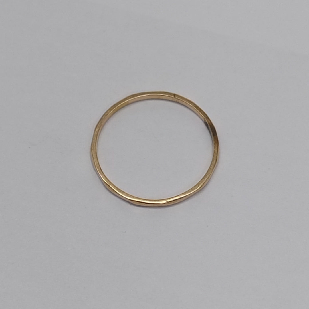 ARGOLLA ORO 10 K 0.6 GRMS (SEMINUEVO)