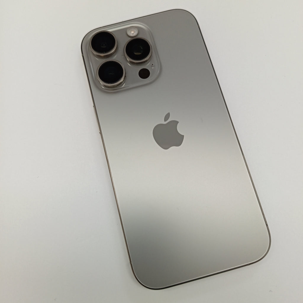 CELULAR APPLE IPHONE 16 PRO A3292 (2024) 128 GB 8 GB RAM (SEMINUEVO)