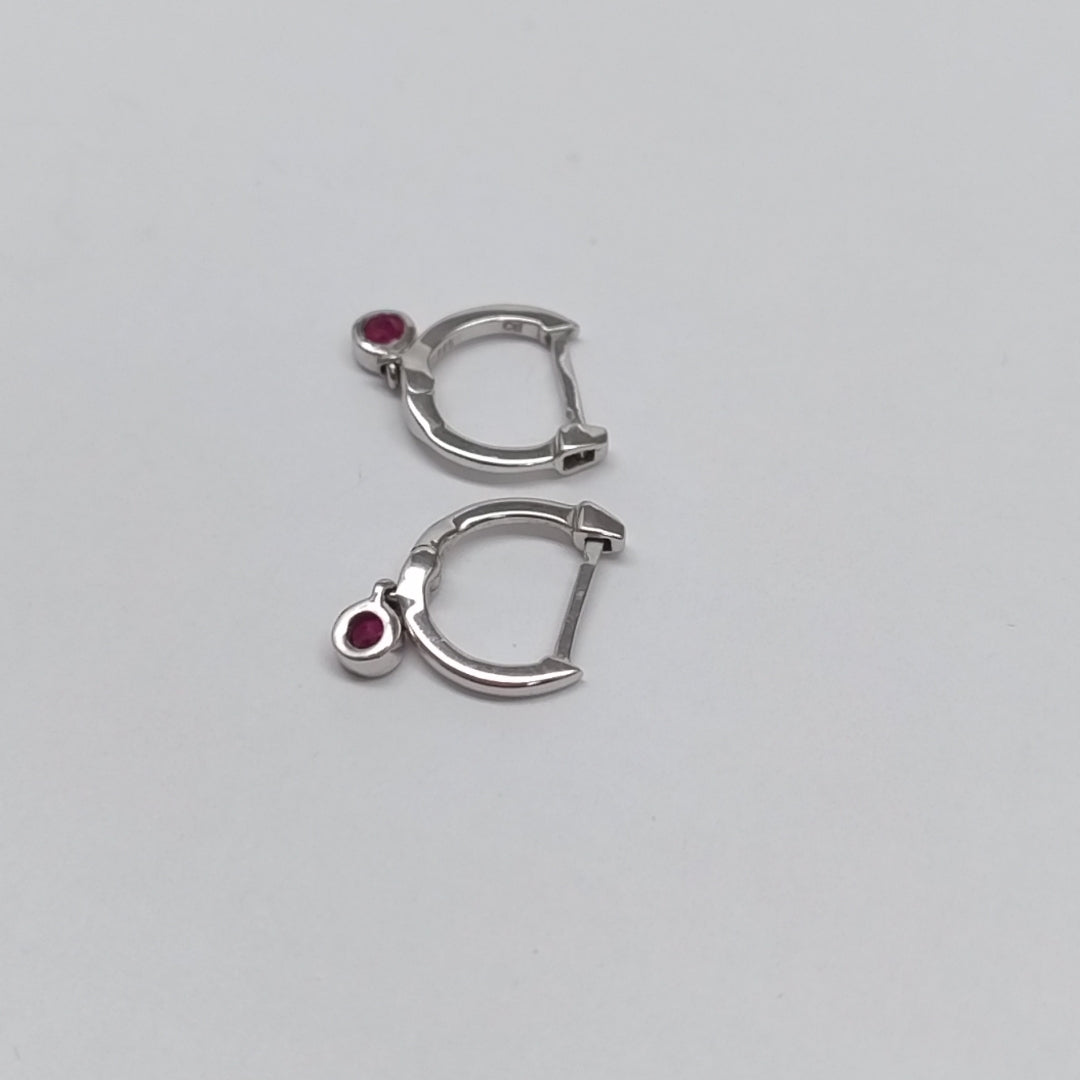 ARRACADAS PAR ORO, ORO BLANCO 14 K 1.7 GRMS (SEMINUEVO)