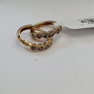 ARETES HUGGIES C CIRCONIAS 14K 2 GR (NUEVO)