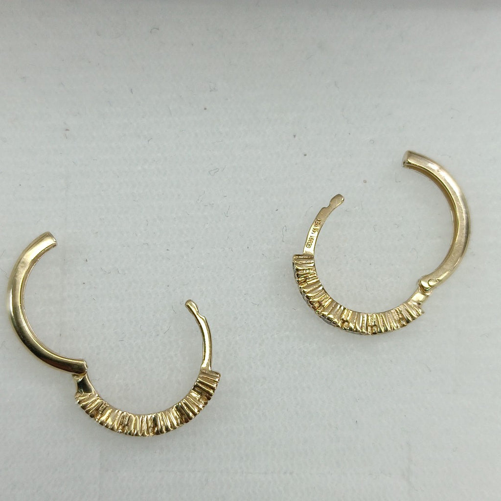 ARETES HUGGIES C CIRCONIAS 14K 2 GR (NUEVO)