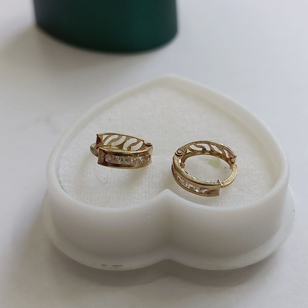 ARRACADAS PAR ORO 10 K 0.7 GRMS (SEMINUEVO)