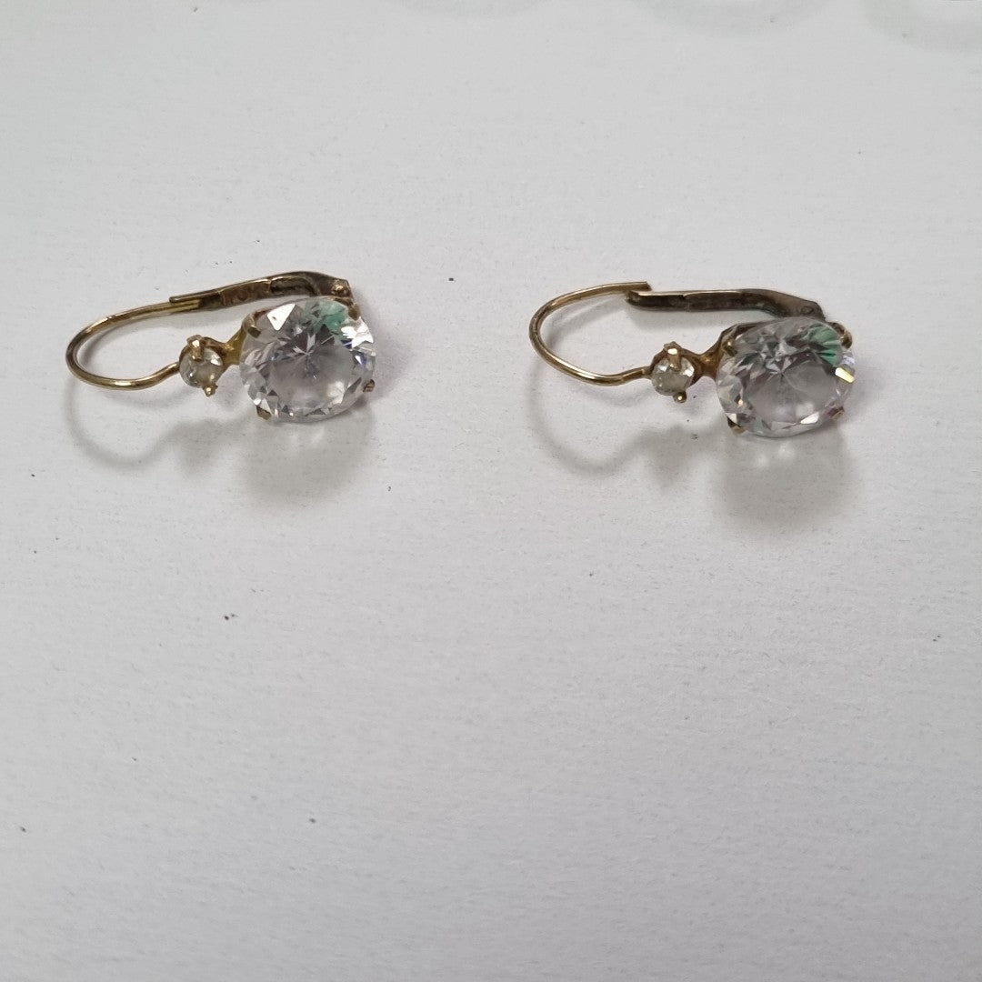 ARETES PAR ORO 8 K 2.4 GRMS (SEMINUEVO)