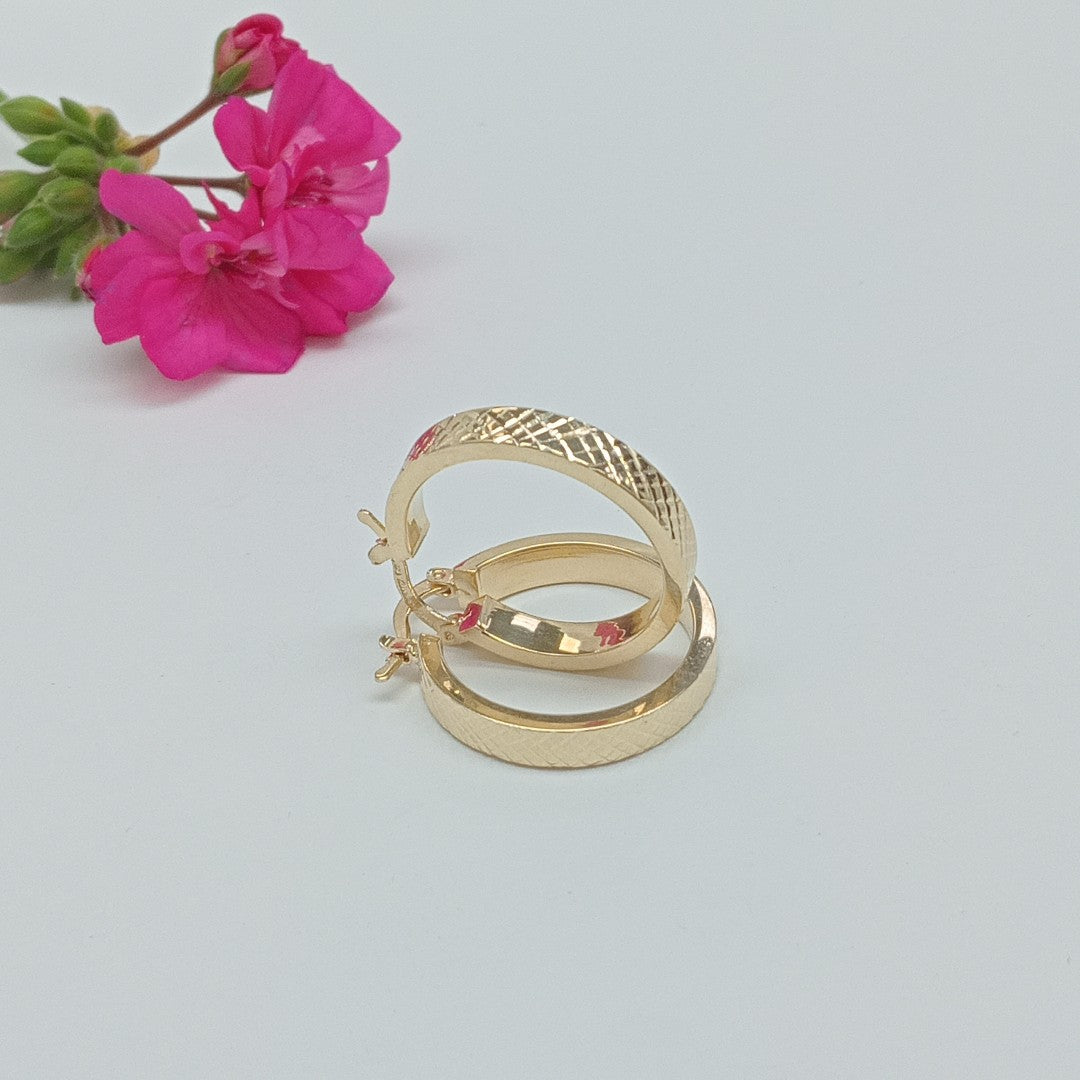 ARETES TEJIDO ARRACADAS FACETADAS 14K 2.9 GR (NUEVO)
