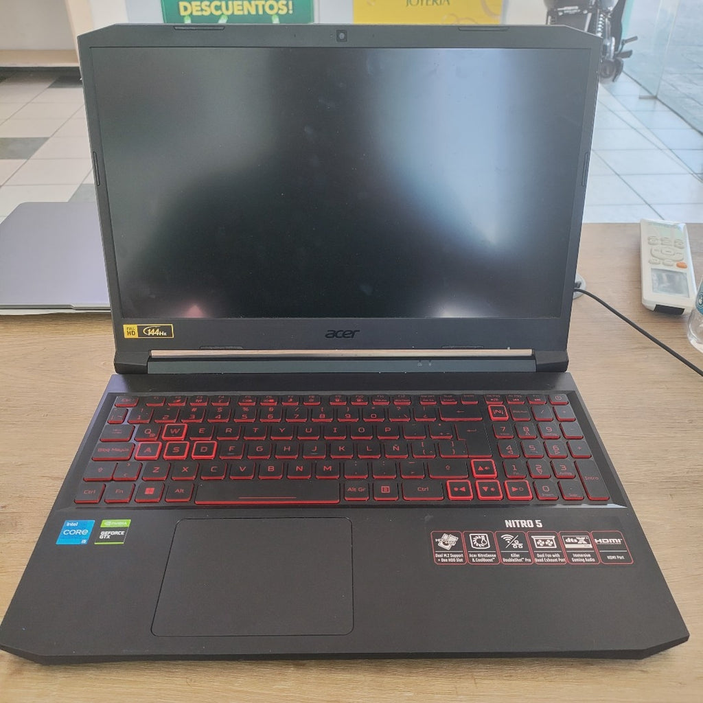 LAPTOP ACER NITRO 5 AN515-57-512P (2022) 512 GB SSD 8 GB RAM
