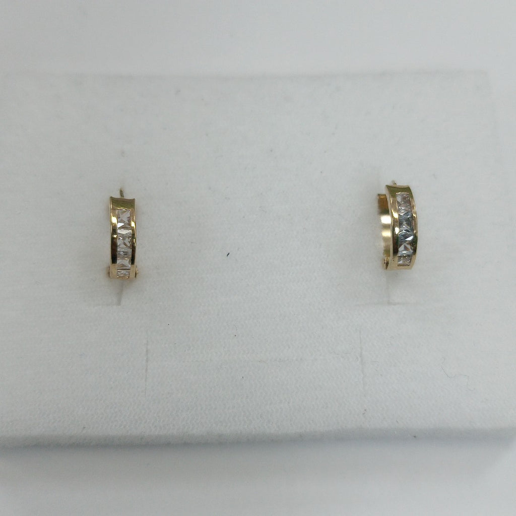 ARETES ARRACADAS C CIRCONIAS 10K 1.2 GR (NUEVO)