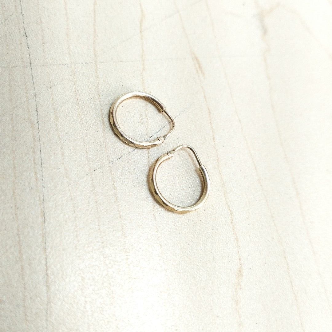ARRACADAS PAR ORO 14 K 0,80 GRMS (SEMINUEVO)