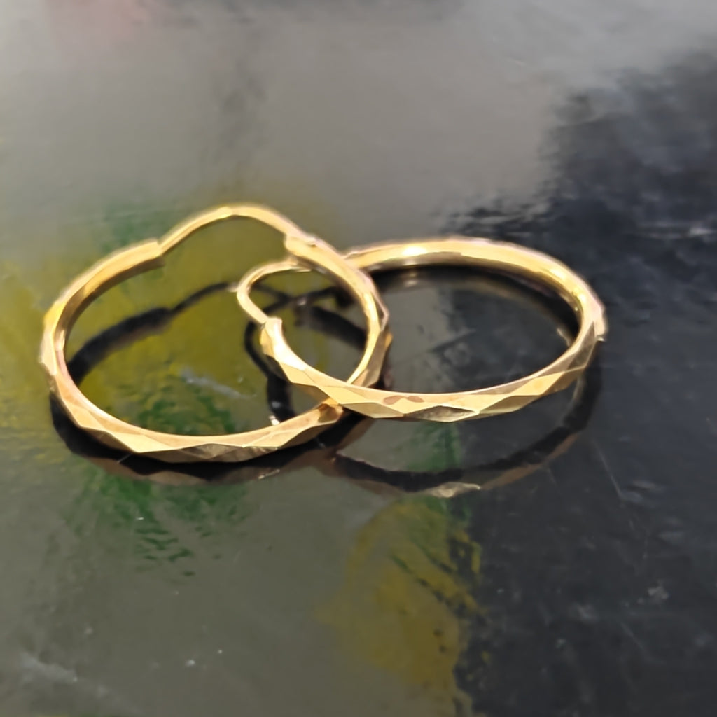 ARETES PAR ORO 10 K 1.6 GRMS (SEMINUEVO)
