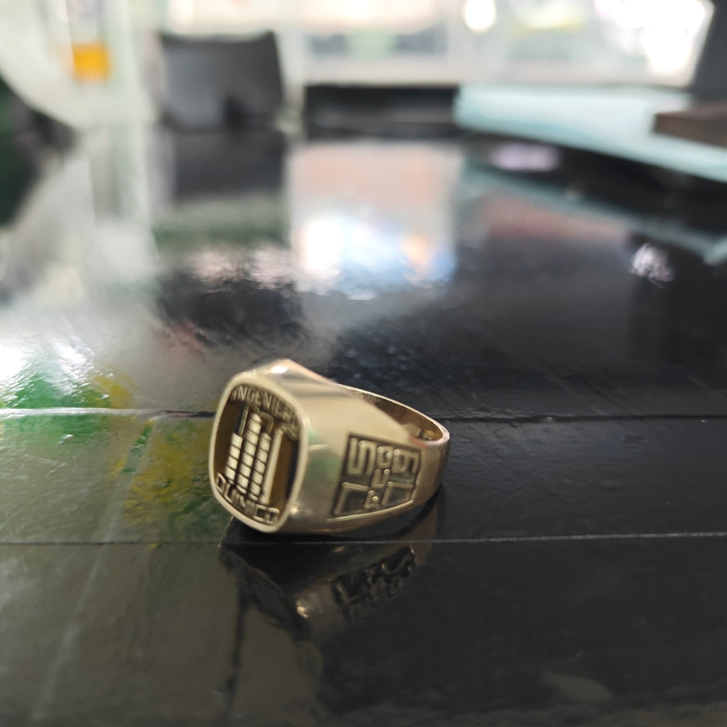 ANILLO DE GRADUACIÓN ORO 10 K 14.1 GRMS (SEMINUEVO)