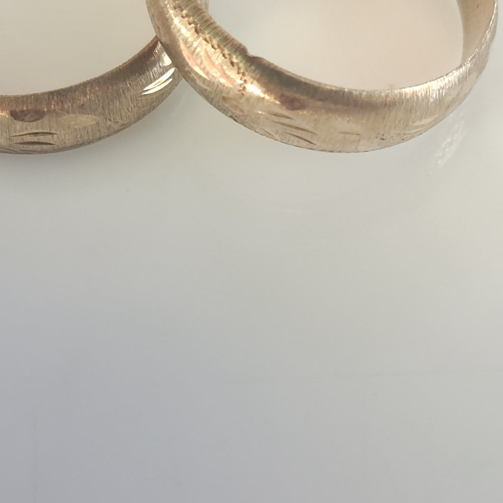 ARRACADAS PAR ORO 8 K 3.5 GRMS (SEMINUEVO)