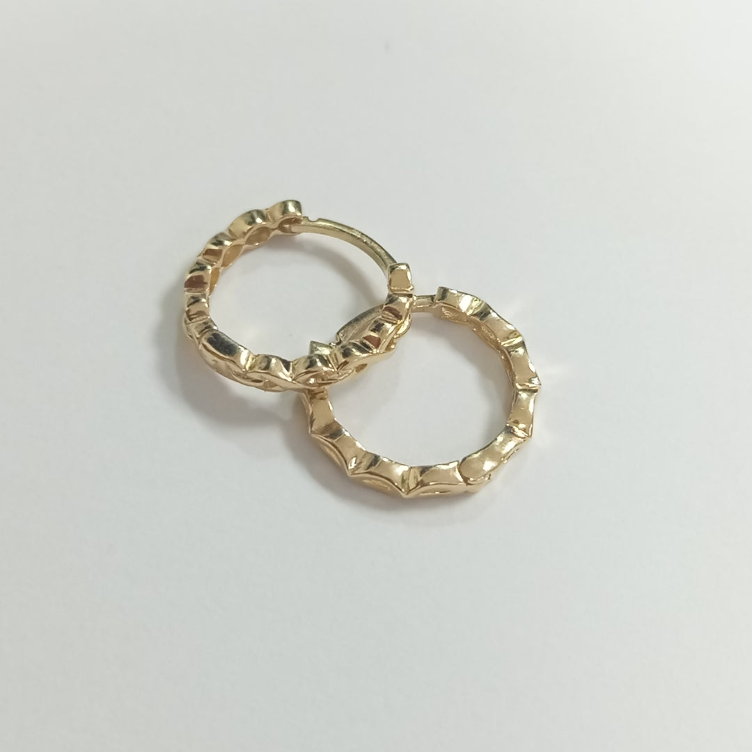HUGGIES ORO 14K 2.1 (NUEVO)