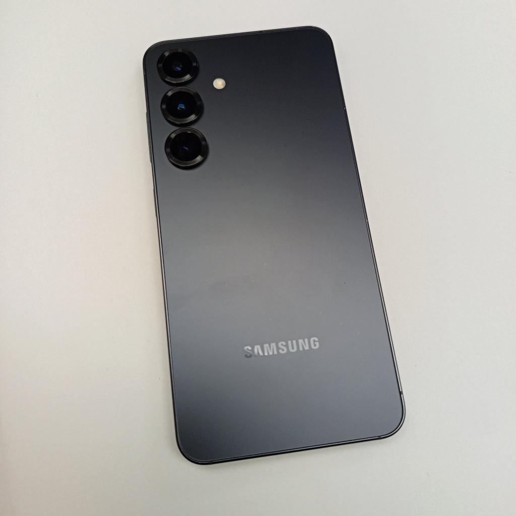 CELULAR SAMSUNG GALAXY S25 SM-S931B (2025) 256 GB 12 GB RAM (SEMINUEVO)