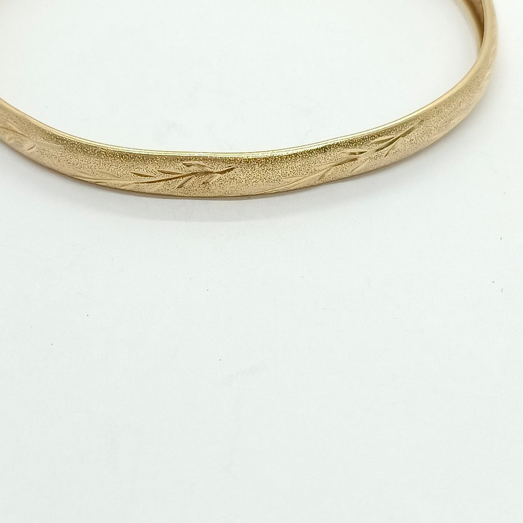 PULSERA RIGIDA ORO 14 K 5,10 GRMS (SEMINUEVO)