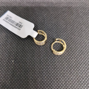 ARETES HUGGIES C CIRCONIA 14K 2.1 GR (NUEVO)