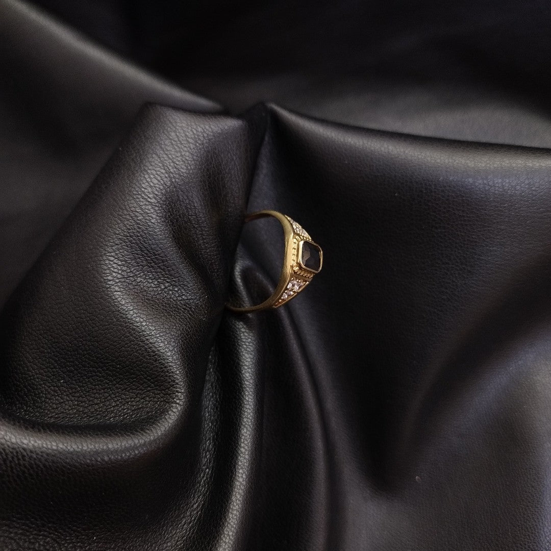 ANILLO ORO 10 K 2.8 GRMS (SEMINUEVO)