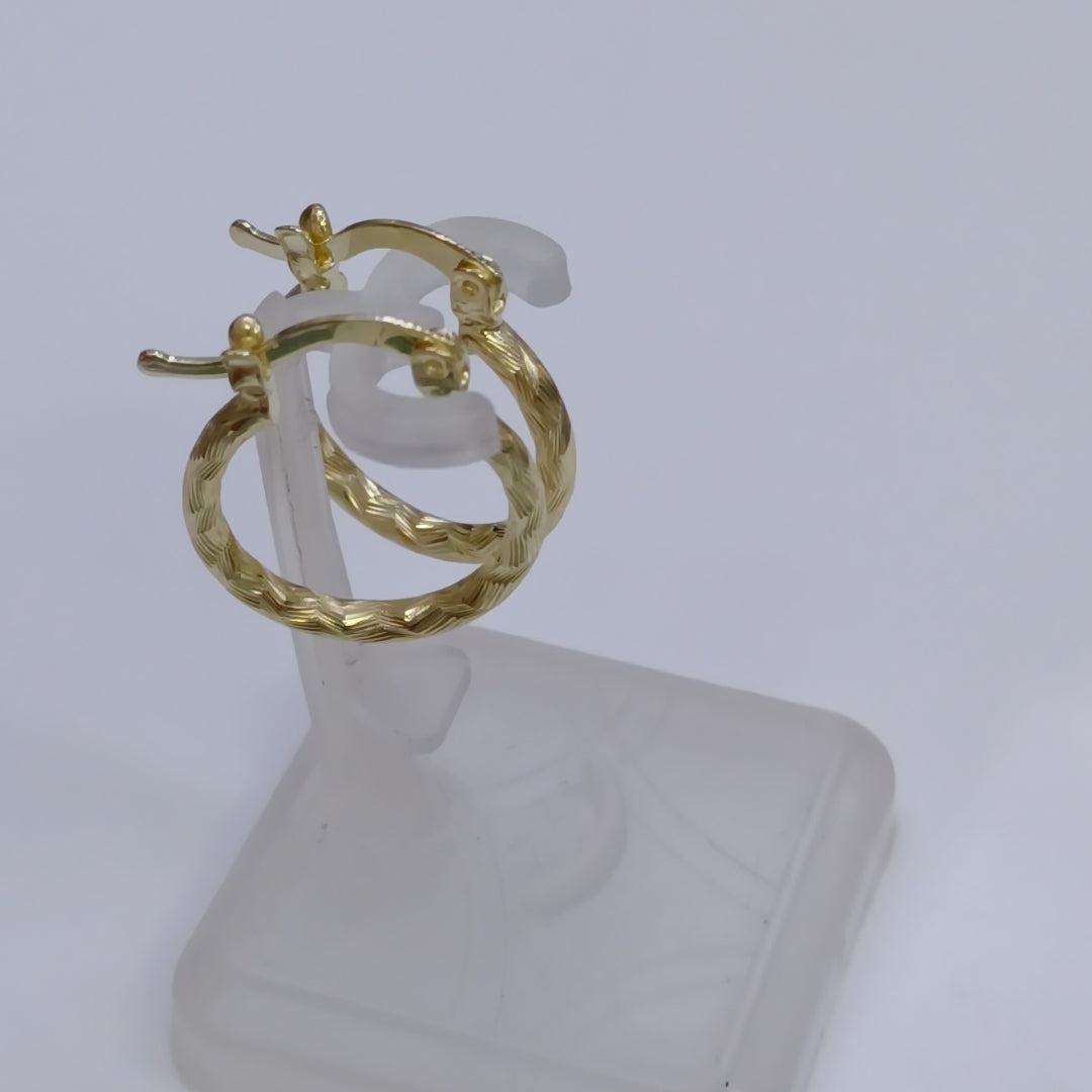 ARETES ARRACADAS TRENZADAS 14K 18 1.6 GR (NUEVO)