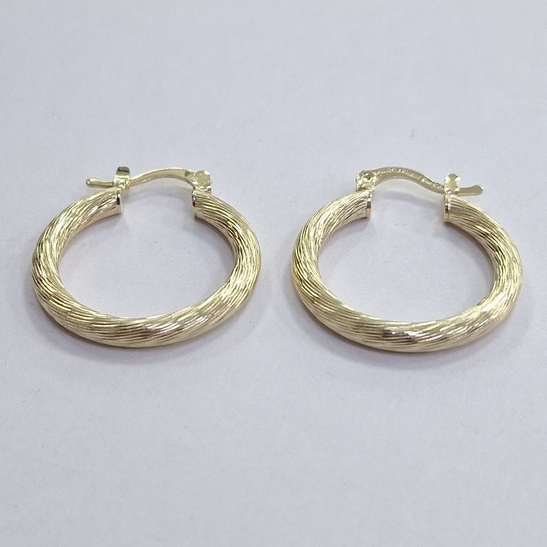 ARETES TEJIDO ARRACADAS ASTRIADAS 14K 3 GR (NUEVO)