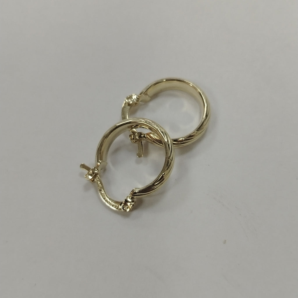ARETES ARRACADA ASTRIADA 14K 1.7 GR (NUEVO)