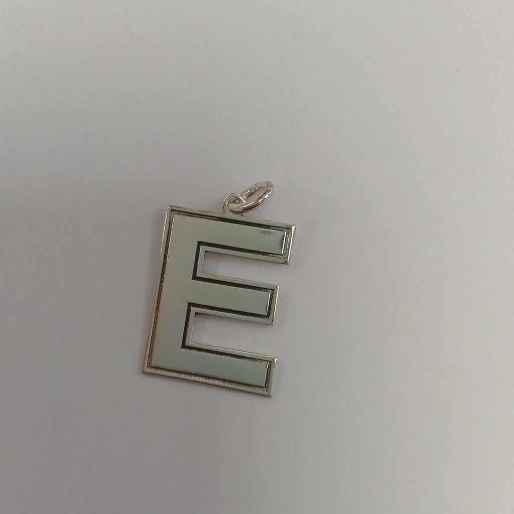 DIJE PLATA 4.9 GRMS (SEMINUEVO)