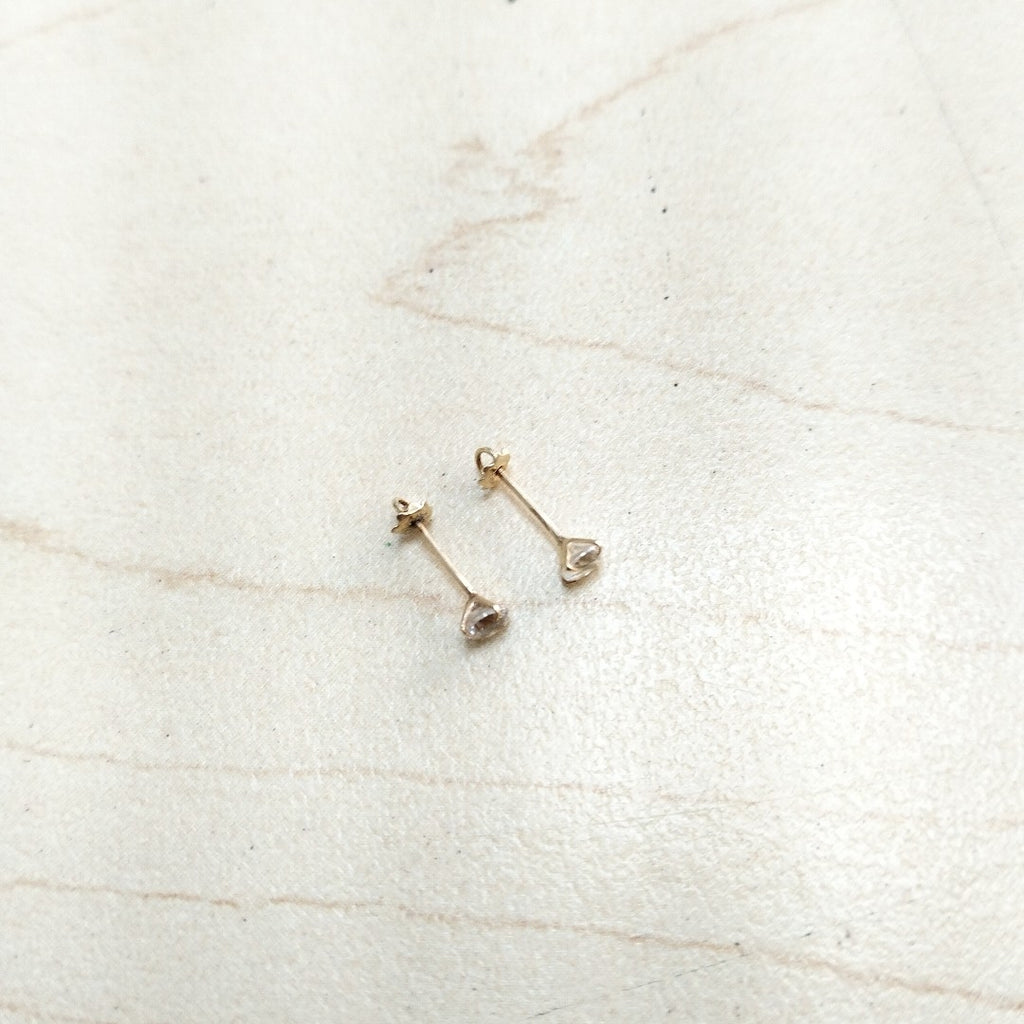 BROQUELES PAR ORO 14 K 0,20 GRMS (SEMINUEVO)