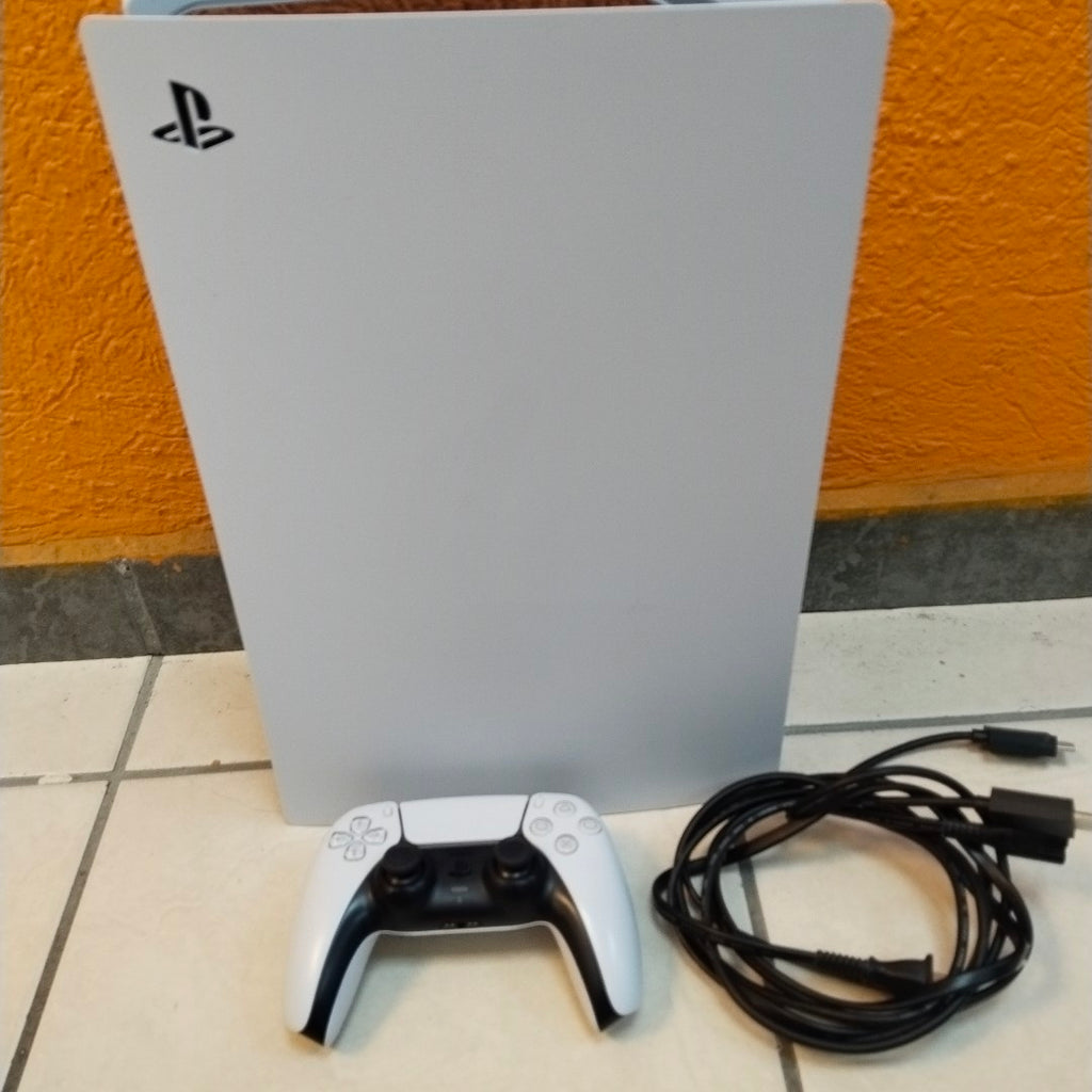 CONSOLA DE VIDEOJUEGO SONY PS5 825 SSD (SEMINUEVO)